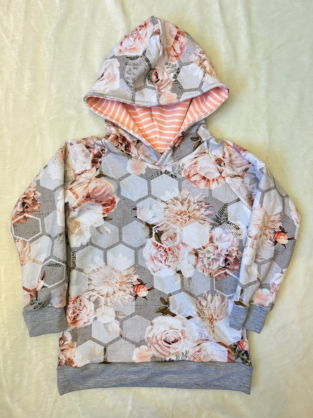 Raglan Hoodie - Floral Hexies