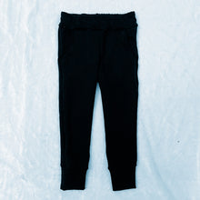 Load image into Gallery viewer, Slim-fit Joggers - Black
